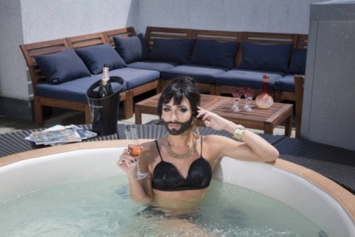 Кончита Вурст и ее муж (17 фото)