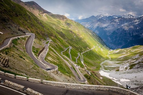 Самые небезопасные автотрассы мира (7 фото)