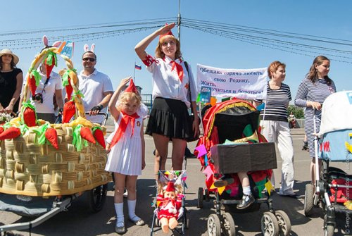Парад колясок в Москве (24 фото)