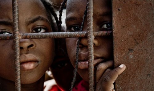 Топ-25 Невероятно мрачных фактов о торговле людьми