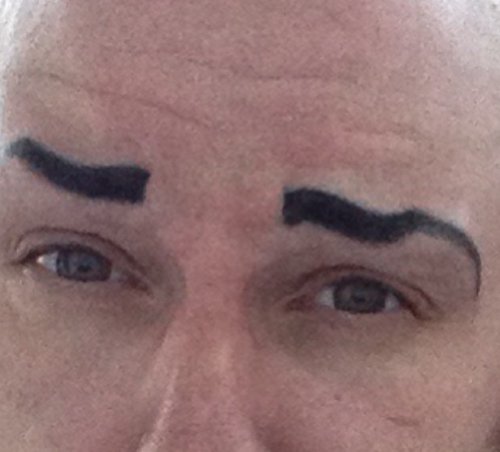 Пост про женские брови и чувство прекрасного (23 фото)