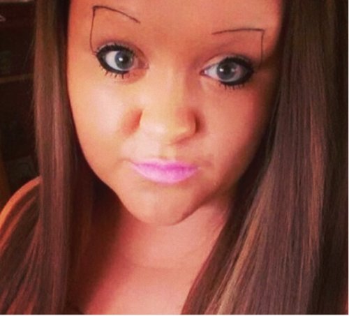 Пост про женские брови и чувство прекрасного (23 фото)