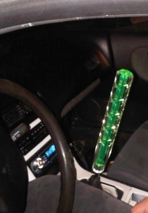 Прикольные рычаги переключения передач (28 фото) Прикольные рычаги переключения передач (28 фото)