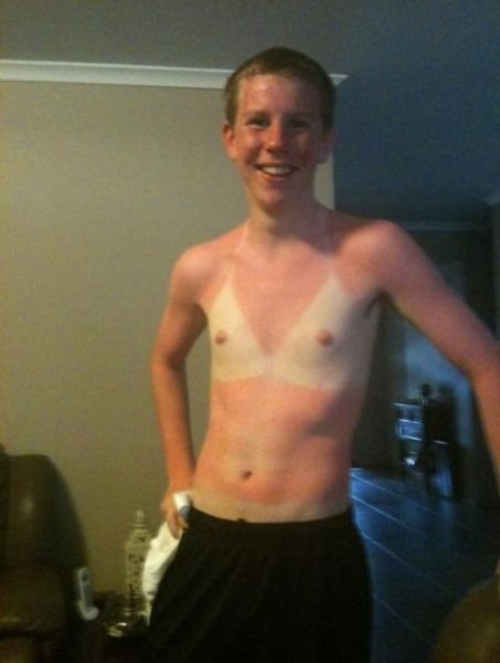 Пляжные будни в прикольных картинках (19 шт) Пляжные будни в прикольных картинках (19 шт)