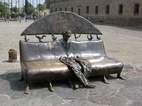 Необычные скамейки с оригинальным дизайном (27 фото) Необычные скамейки с оригинальным дизайном (27 фото)