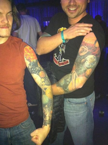 Забавные совпадения (21 фото) Забавные совпадения (21 фото)