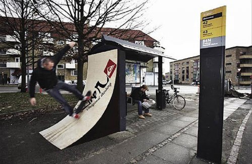 Самые необычные автобусные остановки (33 фото)