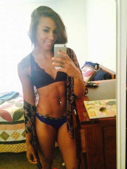 Девичьи самострелы (29 фото)