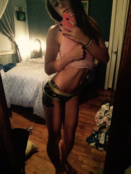 Девичьи самострелы (29 фото)