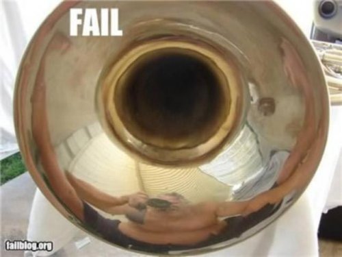 Неудачные селфи с отражением (20 фото)