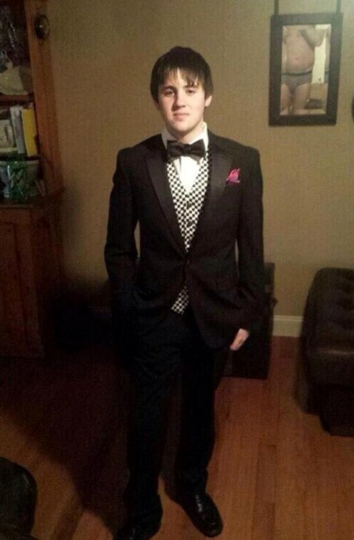 Неудачные селфи с отражением (20 фото)