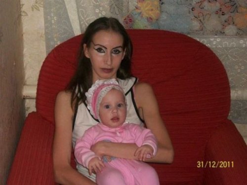 Чудаки и чудачки из социальных сетей (24 фото)