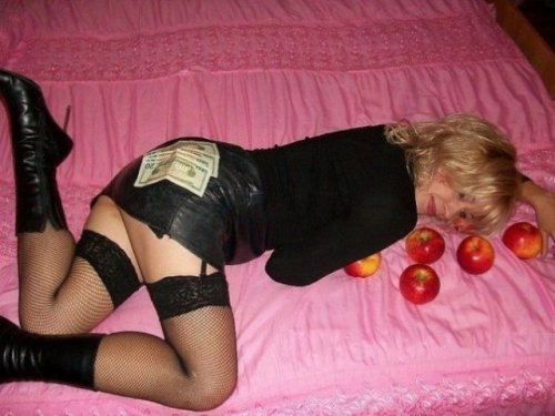 Чудаки и чудачки из социальных сетей (24 фото)