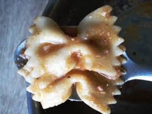 Забавные рожицы в еде (22 фото)