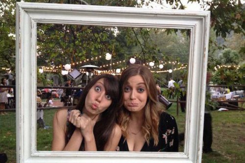 Девушки дурачатся (25 фото)