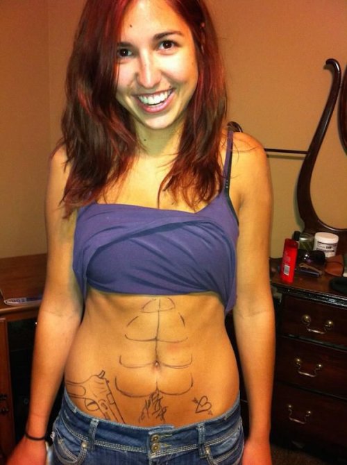 Девушки дурачатся (25 фото)