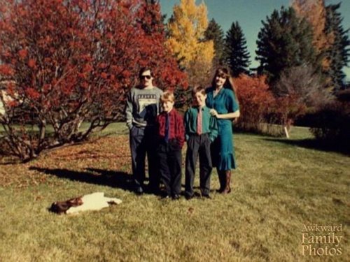 Дети, благодаря которым семейные фотографии стали уникальными (20 фото)