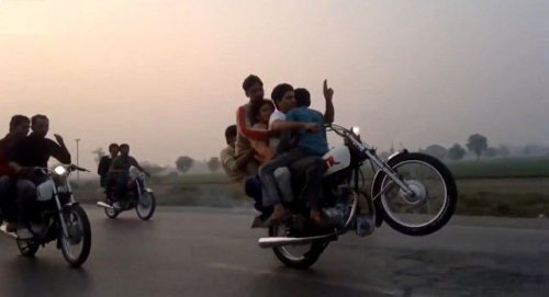 Тем временем в Азии (32 фото)