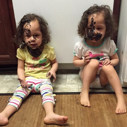 Маленькие детки &mdash; маленькие бедки (24 фото)