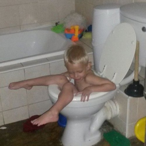 Маленькие детки &mdash; маленькие бедки (24 фото)