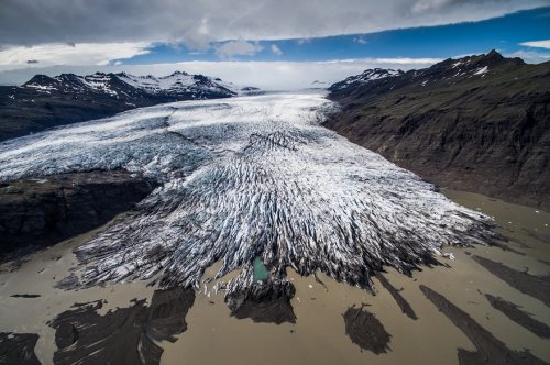 Живописная Исландия с высоты птичьего полёта (32 фото)