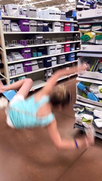 Сплошные казусы да упсы (17 фото) Сплошные казусы да упсы (17 фото)