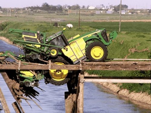 Неудачный день в картинках (14 фото)