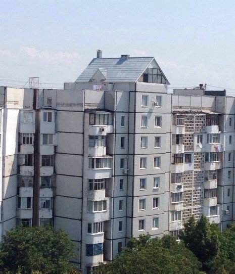 Балконные и другие пристройки как решение квартирного вопроса (20 фото) Балконные и другие пристройки как решение квартирного вопроса (20 фото)