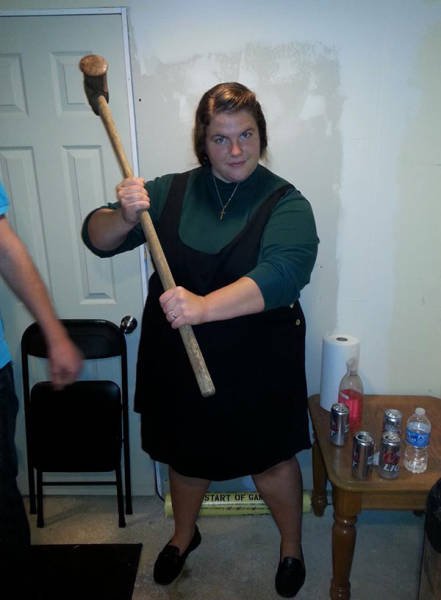 Прикольные костюмы на Хэллоуин для любого возраста и на любой бюджет (29 фото) Прикольные костюмы на Хэллоуин для любого возраста и на любой бюджет (29 фото)