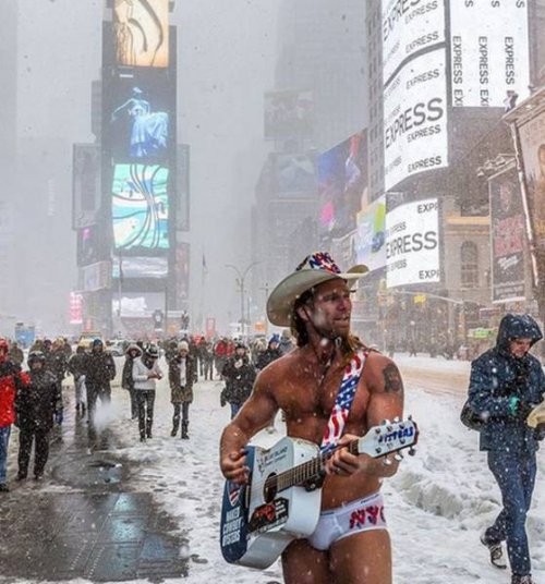 Нью-Йорк под снегом (31 фото)