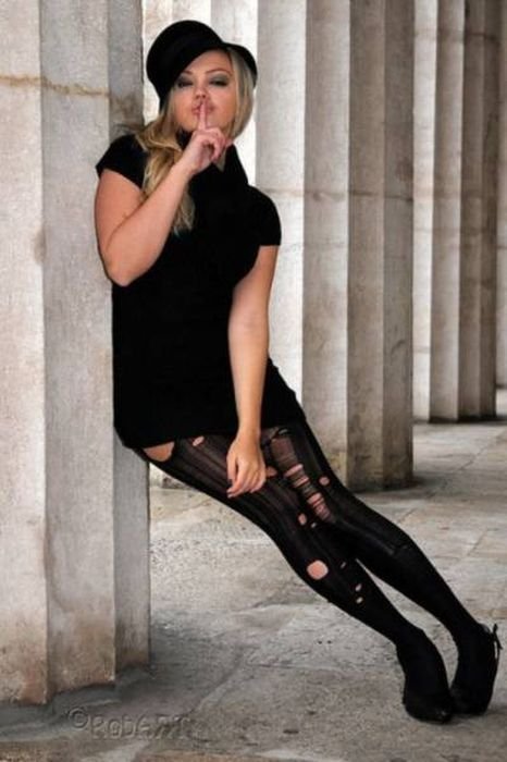 Неудачные позы для женской фотографии (33 фото)