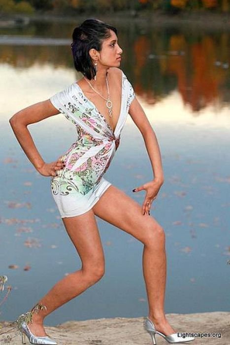 Неудачные позы для женской фотографии (33 фото)