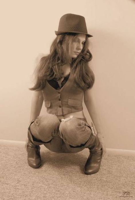 Неудачные позы для женской фотографии (33 фото)