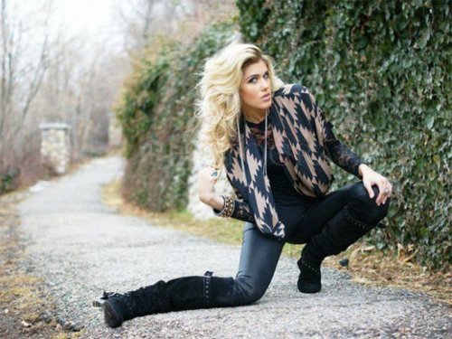 Неудачные позы для женской фотографии (33 фото)