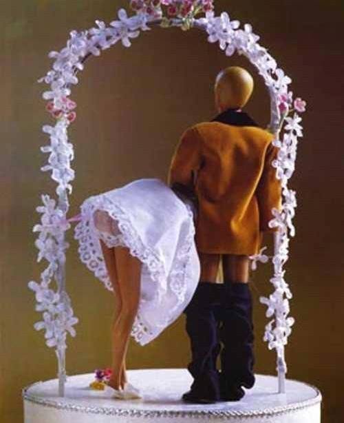 Странные и необычные торты (13 фото) Странные и необычные торты (13 фото)