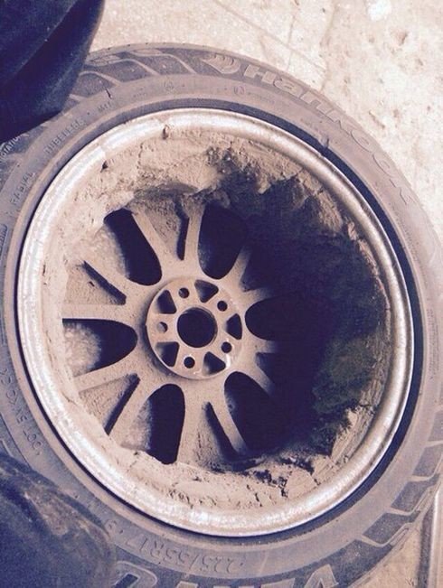 Фотоприколы на автотематику (31 фото) Фотоприколы на автотематику (31 фото)