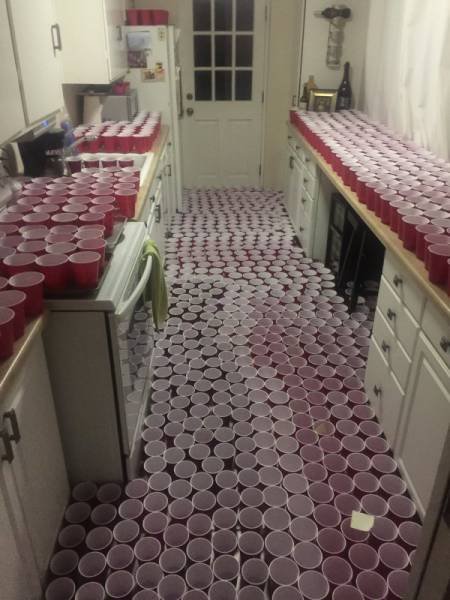 Студенческая жизнь в прикольных картинках (25 фото) Студенческая жизнь в прикольных картинках (25 фото)