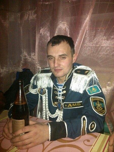 Расшитая дембельская форма (15 фото) Расшитая дембельская форма (15 фото)