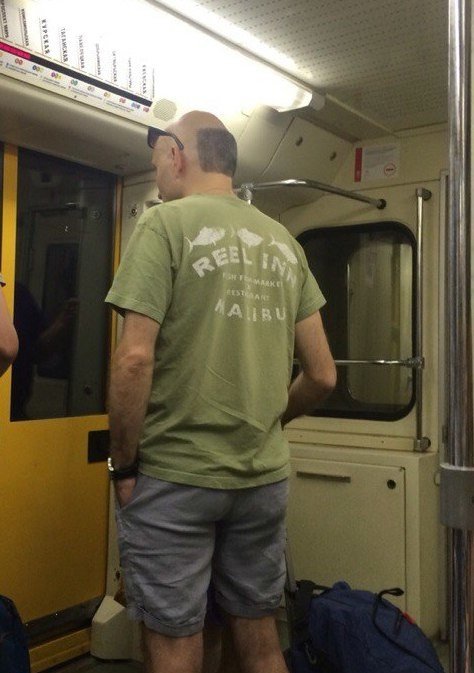 Модники и модницы в метро (23 фото) Модники и модницы в метро (23 фото)