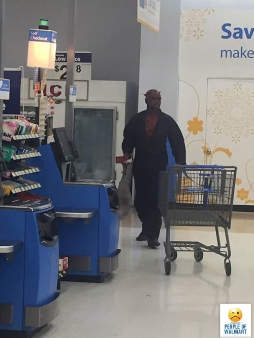 Чудаки и чудачества в Walmart (22 фото) Чудаки и чудачества в Walmart (22 фото)