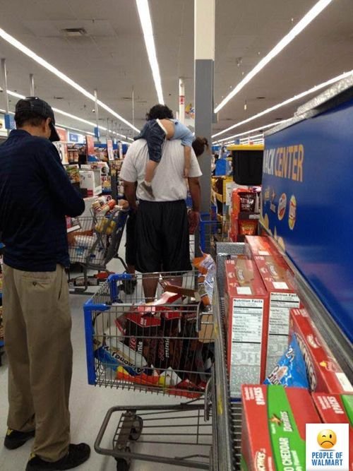 Чудаки и чудачества в Walmart (22 фото) Чудаки и чудачества в Walmart (22 фото)