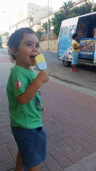 Забавные сходства и совпадения (25 фото) Забавные сходства и совпадения (25 фото)