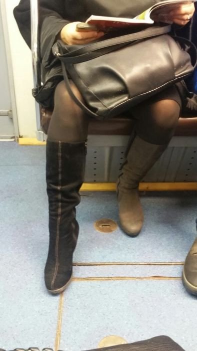 Модники и модницы в метро (25 фото) Модники и модницы в метро (25 фото)