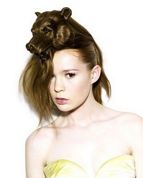 Необычные и причудливые причёски и стрижки (16 фото) Необычные и причудливые причёски и стрижки (16 фото)