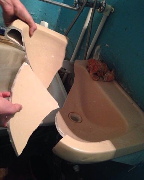 Как обычно проходит встреча Нового года без родителей (22 фото) Как обычно проходит встреча Нового года без родителей (22 фото)