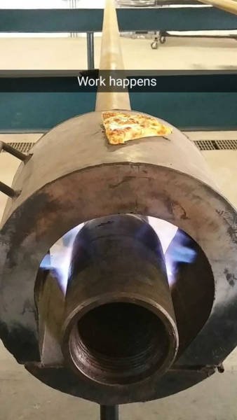 Рабочие приколы и казусы (14 фото) Рабочие приколы и казусы (14 фото)