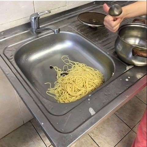 Неудачный день в картинках (30 фото) Неудачный день в картинках (30 фото)