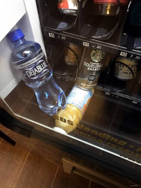 Сплошные казусы да упсы (27 фото) Сплошные казусы да упсы (27 фото)