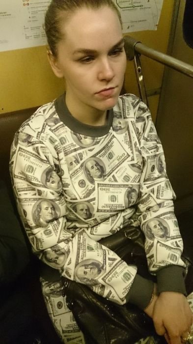 Модники и модницы в метро (30 фото) Модники и модницы в метро (30 фото)