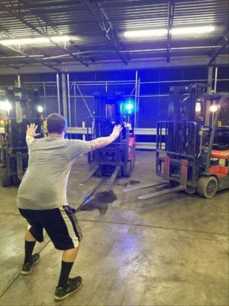 Рабочие приколы и казусы (22 фото) Рабочие приколы и казусы (22 фото)